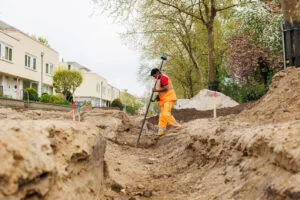 Man van Hoornstra Infrabouw ontmoet in met UNI-Complete van marXact